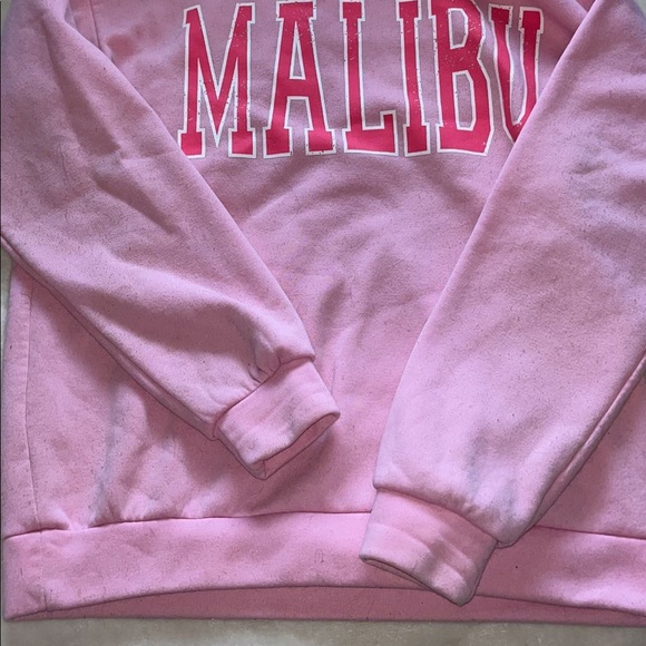 oversized pink malibu crew neck from shein - Picture 2 of 2